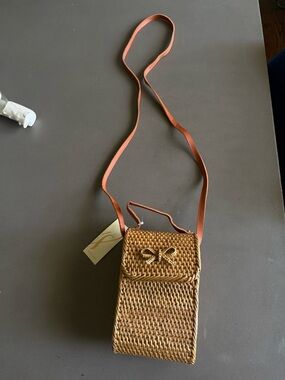 Raffia Woven Straw Crossbody with Bow Accent